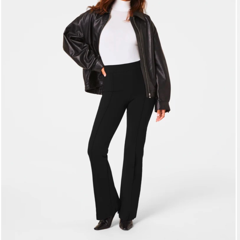 SPANXsmooth™ PerfectFit Ponte Flare Pant
